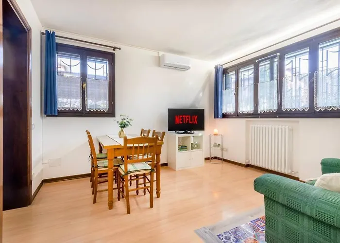 Heaven Near Ferrari's - Train Station * Μόντενα